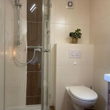Vakantiehuis In Alt-schadow Mit Grill Und Terrasse By Interhome